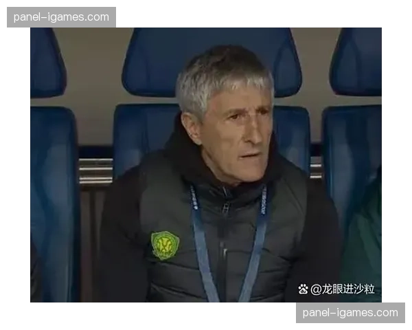 镜头聚焦：场边，一位保级队教练的紧张与每一次决策